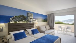 Invisa Hotel Club Cala Blanca