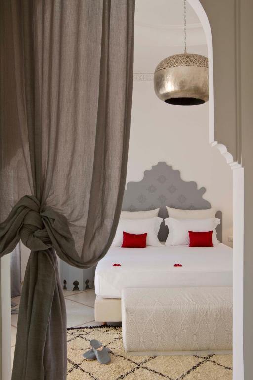 Riad Nashira & Spa