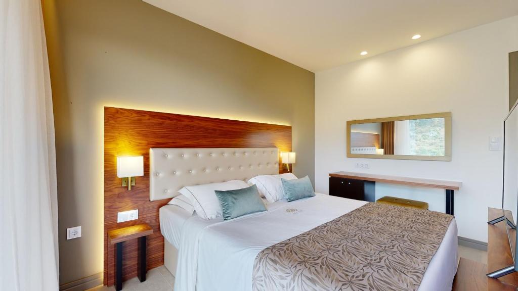 Acrotel Athena Pallas & Residence