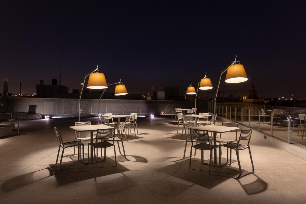 Hotel Macià Sevilla Kubb